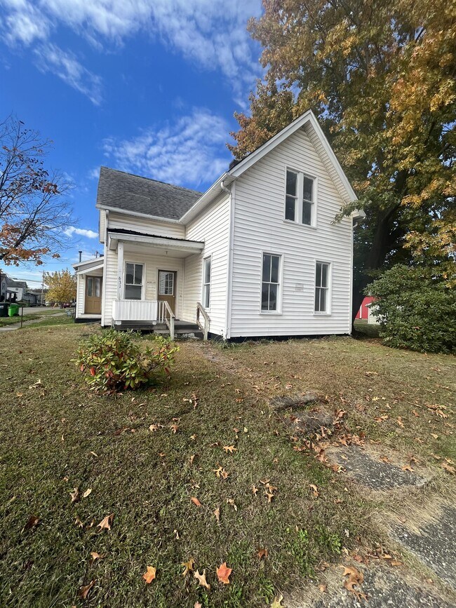 631 S 7th St Rental For Rent in Coshocton, OH