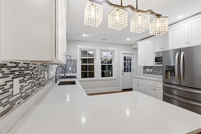 Photo - 318 Concord Ave Unit 2