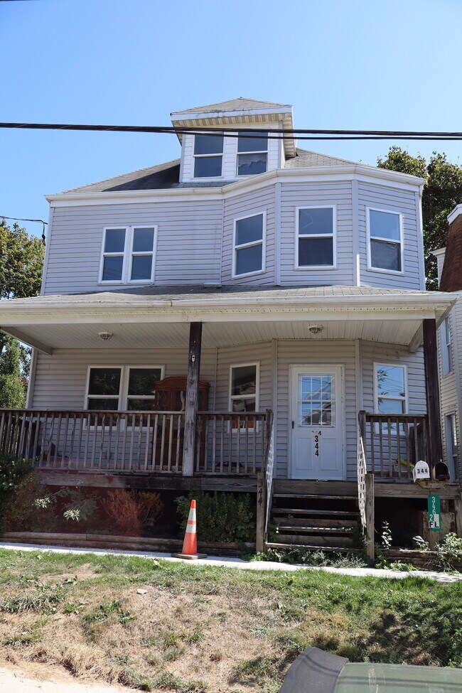 Photo - 346 McKinley Ave