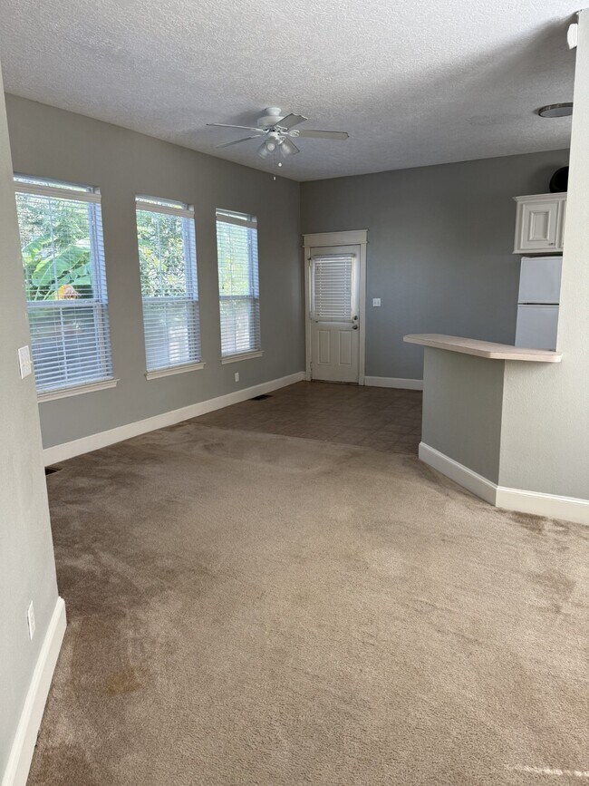 Photo - 1519 Avenue M Ave