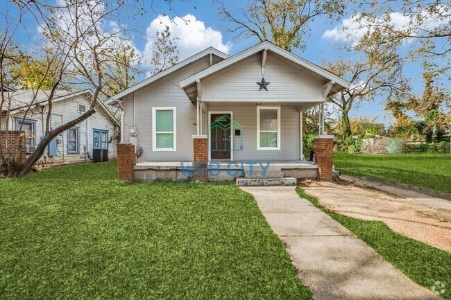 Building Photo - 3627 Meyers St Rental