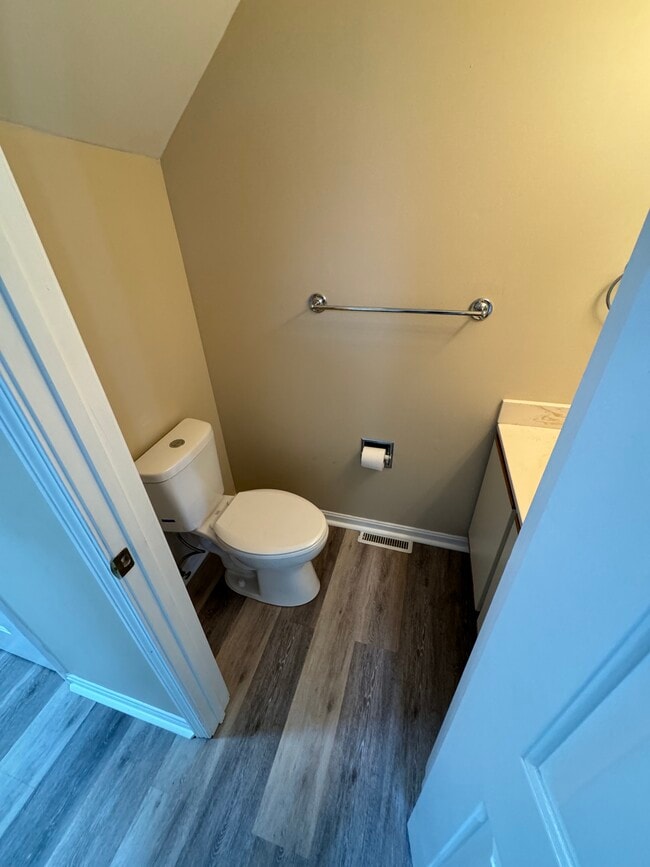 Photo - 2065 Leland Dr