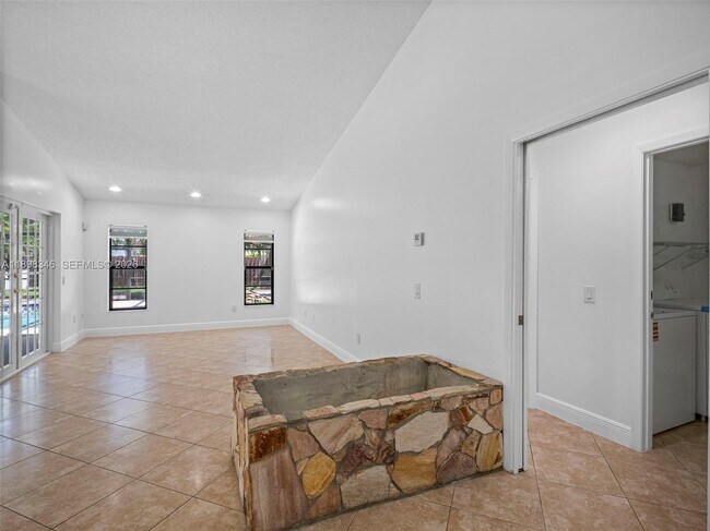 Photo - 15531 SW 54th Terrace