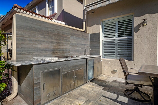 Photo - 7167 Ivy Crossing Ln
