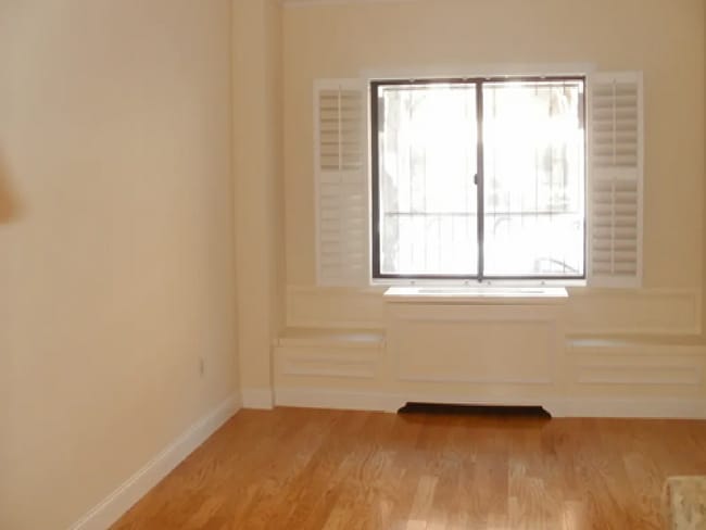 Photo - 280 Rector Pl Unit 1J