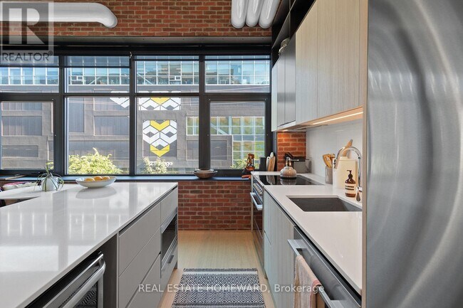 Photo - 150 Logan Ave Unité 207