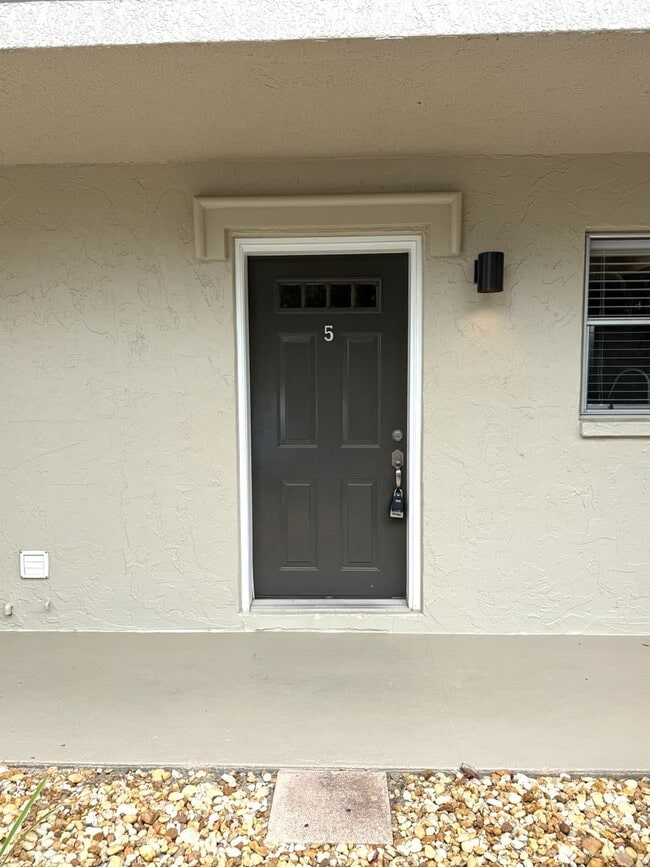 Photo - Charming 2-Bed/1-Bath First-Floor Condo in Gated Sarasota Community!