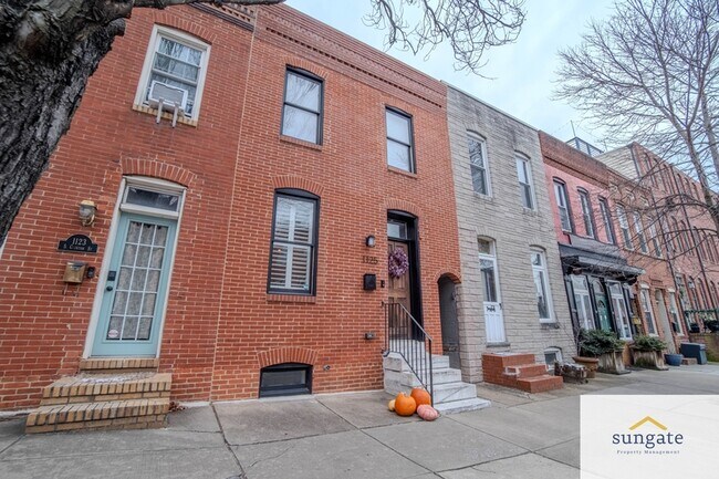 Photo - 1125 S Clinton St
