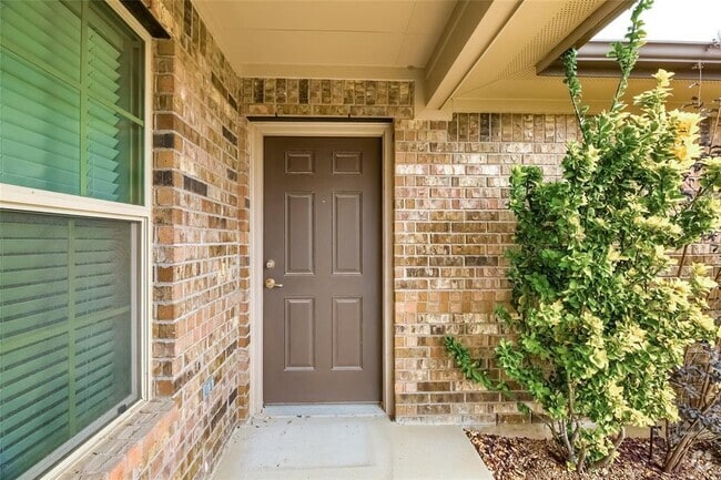 Building Photo - 10104 Deer Chase Trail Rental