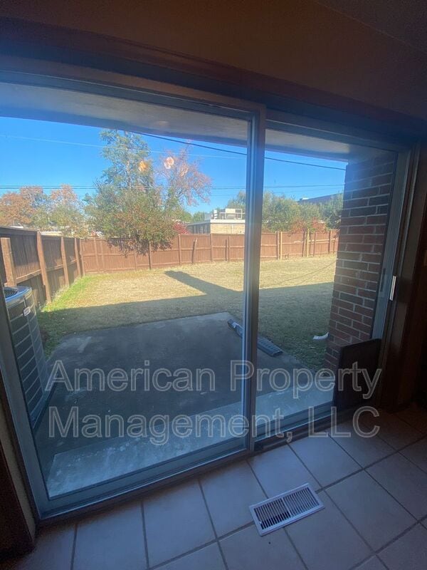 Photo - 2111 S Birmingham Ct