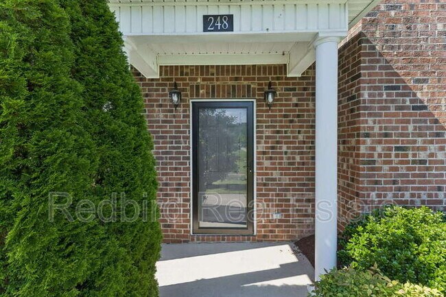 248 Rowlette Cir