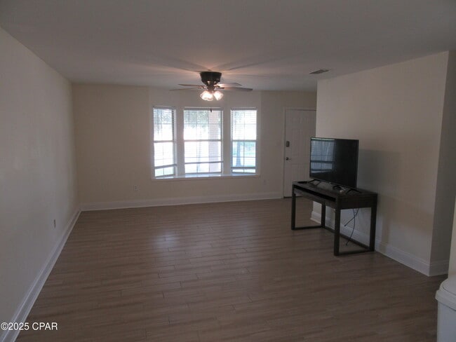 Photo - 1317 Chestnut Ave