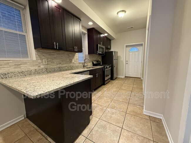 Photo - 3036 S Union Ave