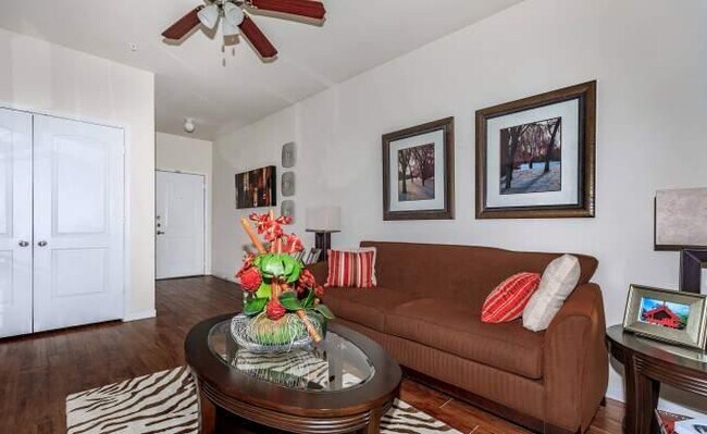 Photo - 1 bedroom in Houston TX 77090 Unit 1047