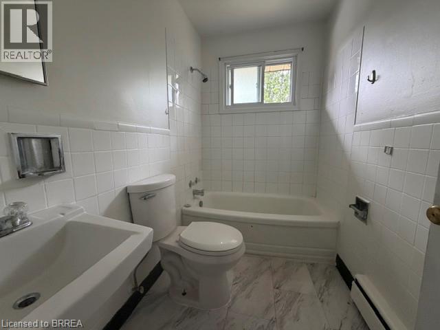 Photo - 107 SIXTH Avenue