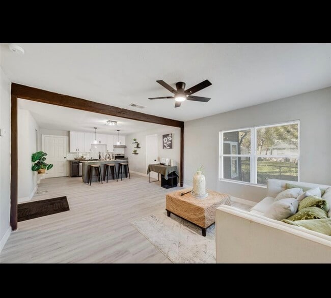 Photo - 109 Lydia St