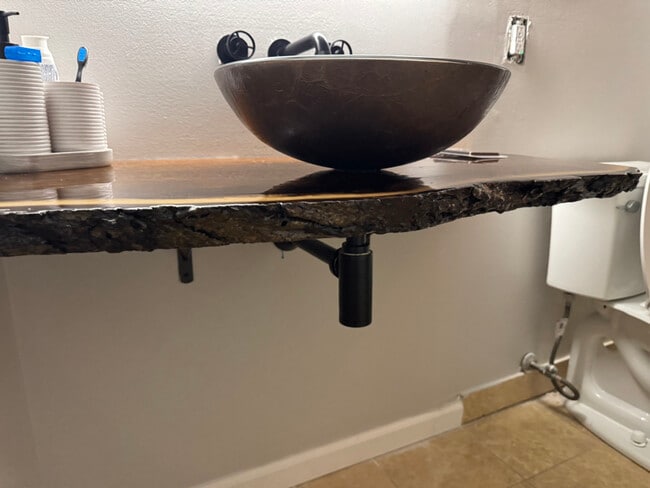 Photo - 1913 Newhaven Dr