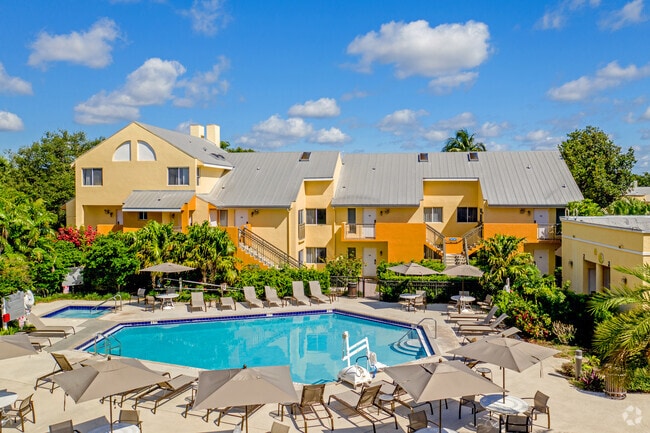 Boynton Beach Townhomes