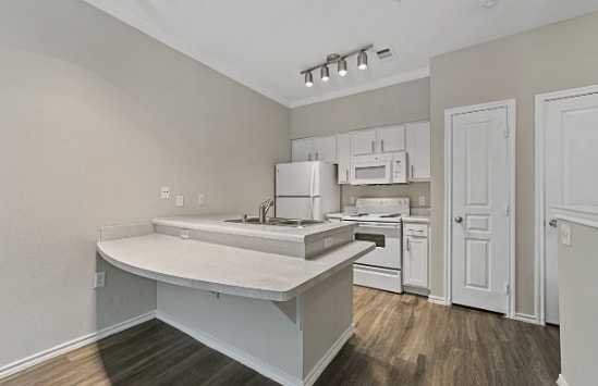 Photo - 9225 Garland Rd Unidad 32215 Rental