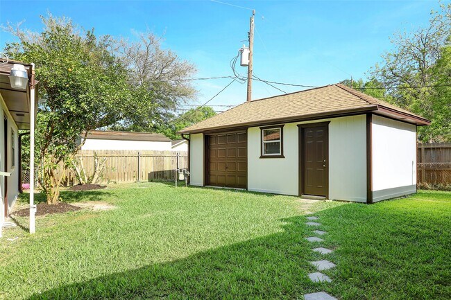 Photo - 4134 Hill Oak Dr