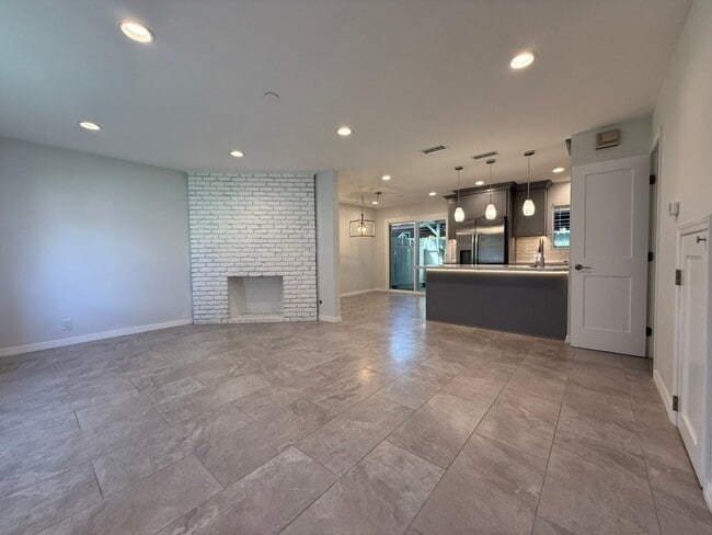 Photo - 10130 Hull Dr