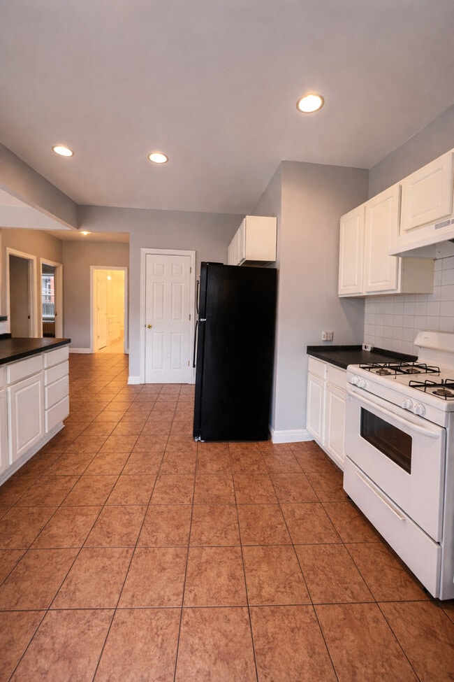 Photo - 3716 N Cicero Ave