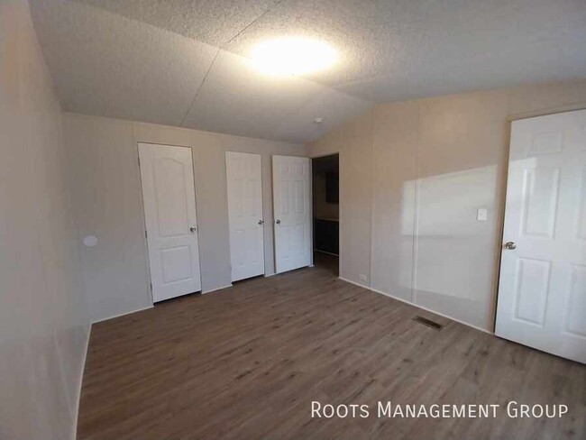 3 Bed 2 Bath Home Available for Lease at L... - 3 Bed 2 Bath Home Available for Lease at L... Unit 41