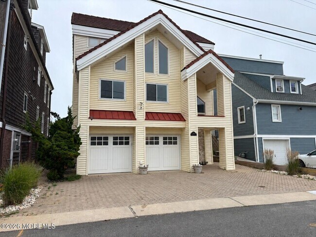 3608 Ocean Terrace