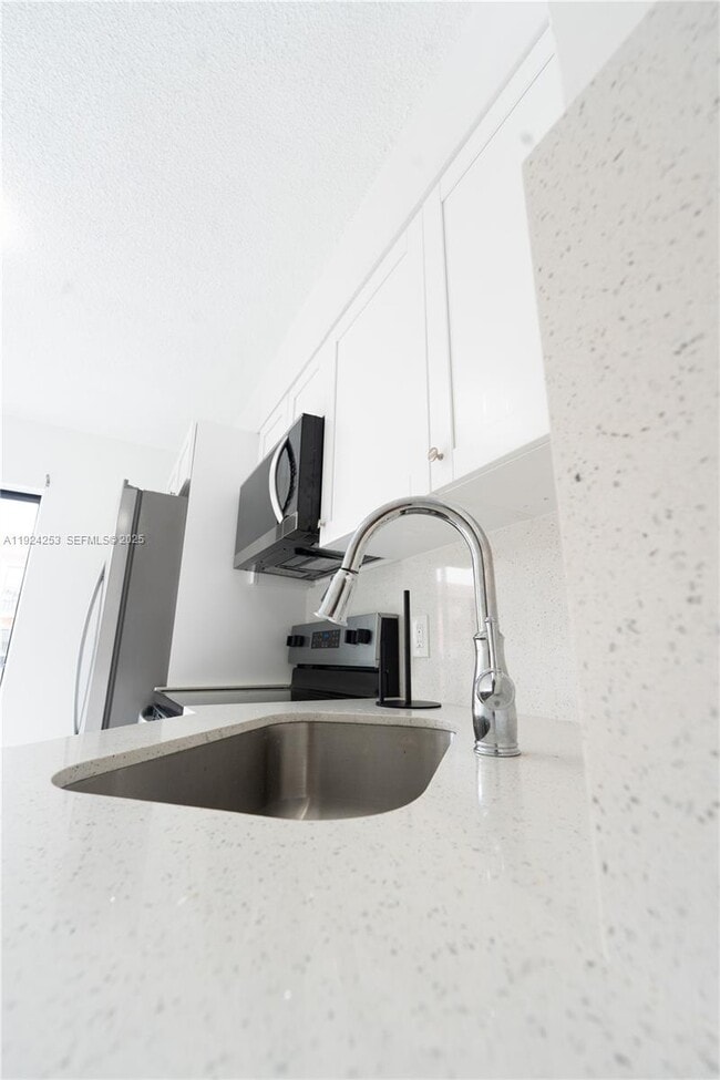 Photo - 5300 W 21st Ct Unit 311