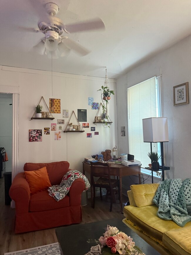 Photo - 120 S Blair St