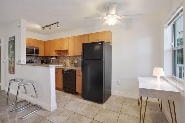 Photo - 1777 Venice Ln Unit 235