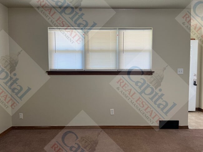 Photo - Cute Home Available!