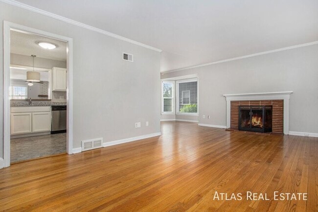 Photo - 8036 Reinhardt Ln