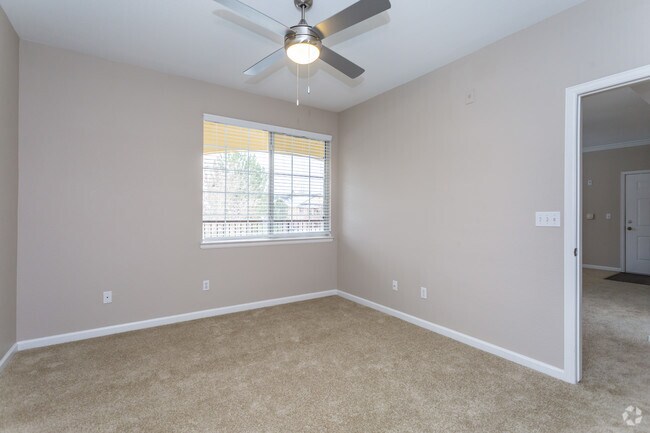 1BR, 1BA - Florence