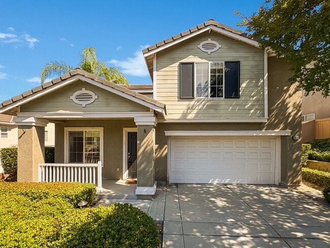 Building Photo - Bright & Spacious 3B/3BA Home with Communi...