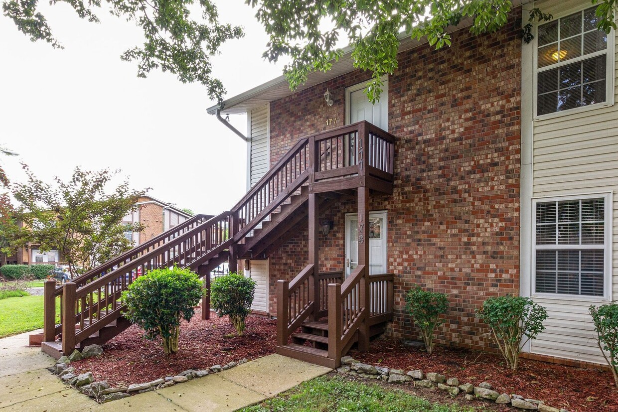 Adorable 2 bed/2 bath condo Hermitage - Adorable 2 bed/2 bath condo Hermitage