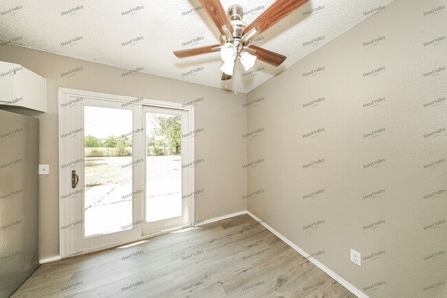 Photo - 808 NW 113th St