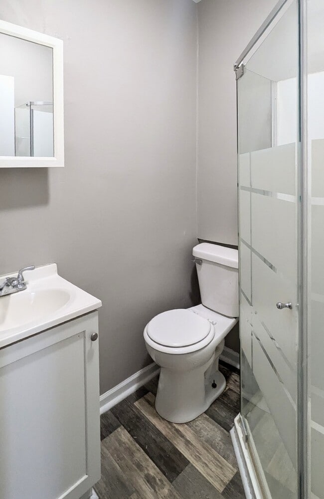 Photo - 832 Richards St Unit 2E