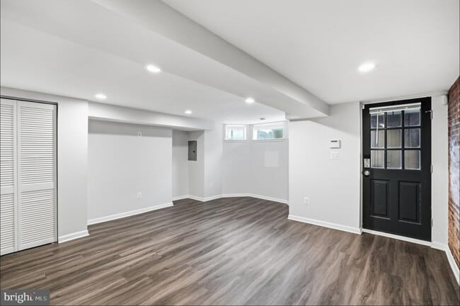 Photo - 938 French St NW Unit B