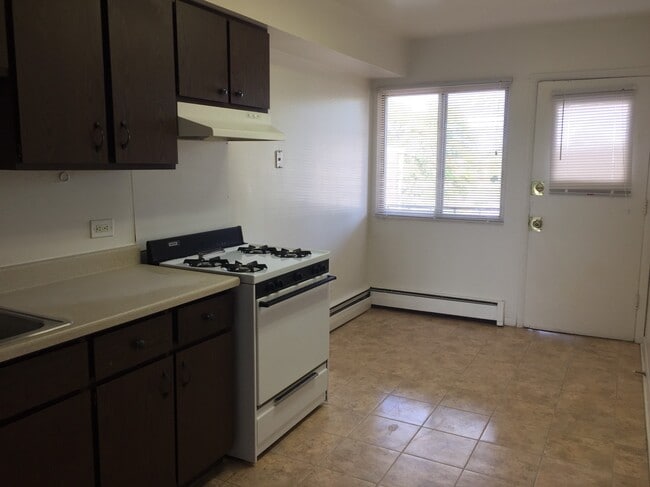 Photo - BUTRICK ST. - 2023