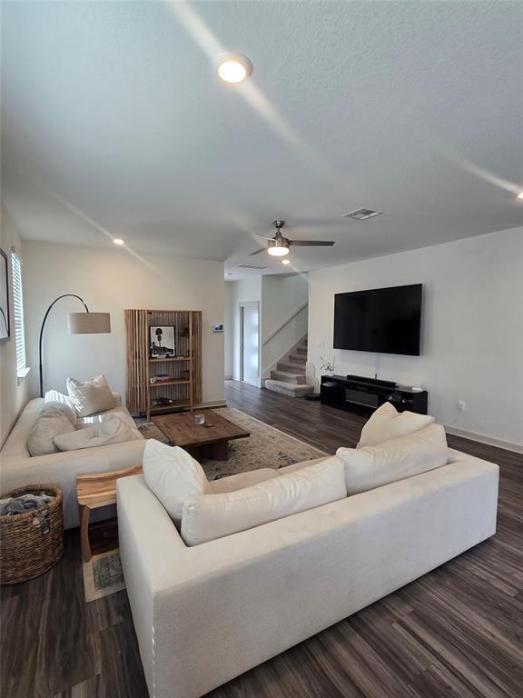 Photo - 7517 Smallwood Dr