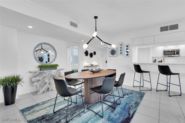 Photo - 6101 Pelican Bay Blvd Unidad 1805