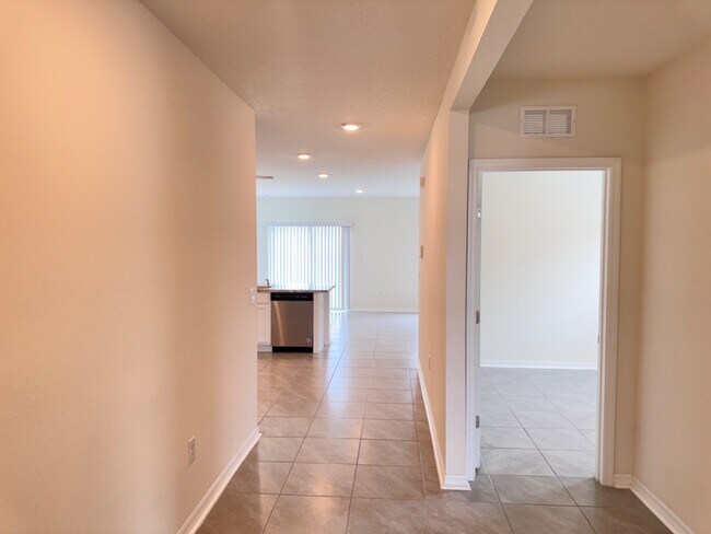 325 Meadowbrook Blvd