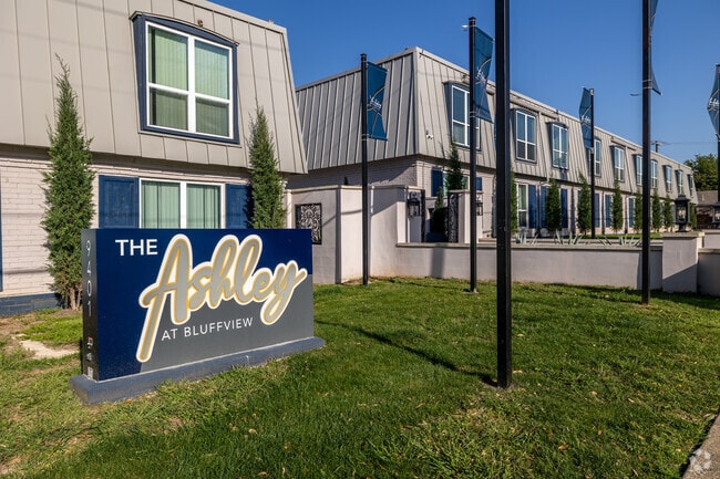 Building Photo - The Ashley at Bluffview Apartments