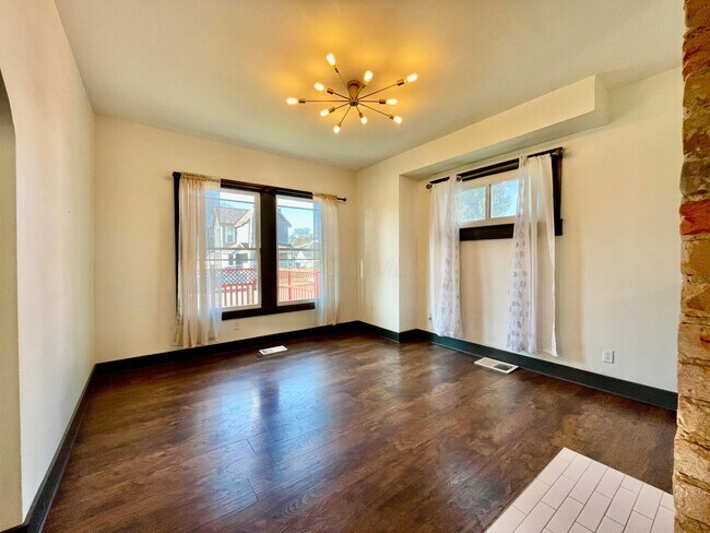 Photo - 28 N Princeton Ave