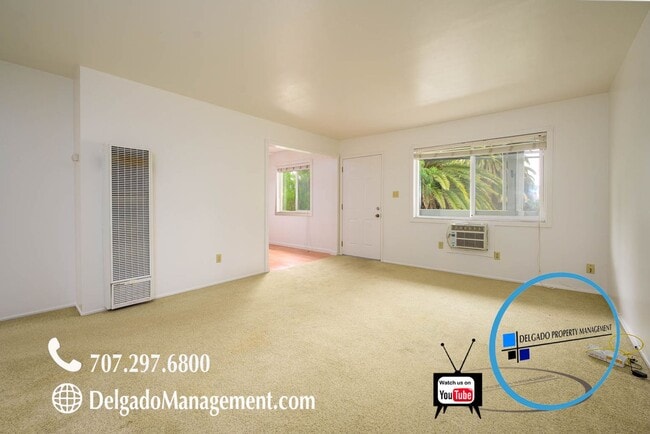 Photo - 373 W J St