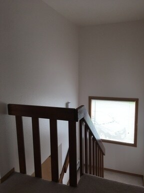 Photo - South Anchorage Beautiful 3 bed unit with washer/dryer in a 4-plex on quite cul de sac