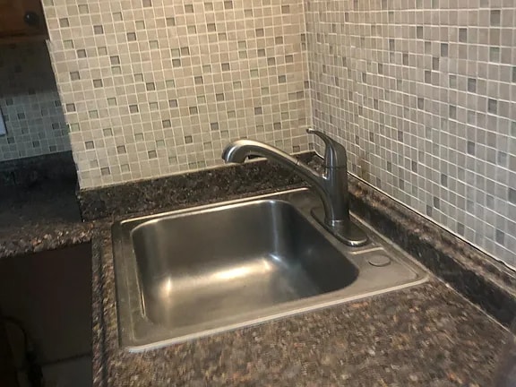 Photo - 122 Barton Ave Unidad 2