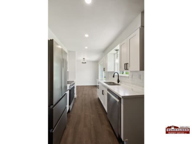 Photo - 405 N 18th St