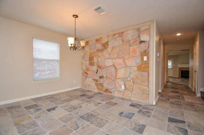 Photo - 19210 Mission Cove Ln